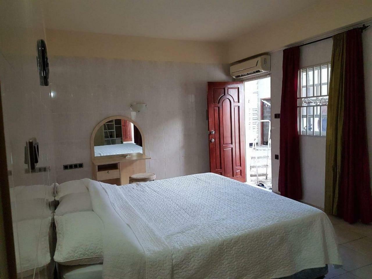 Maya Apartments Paramaribo Exterior photo